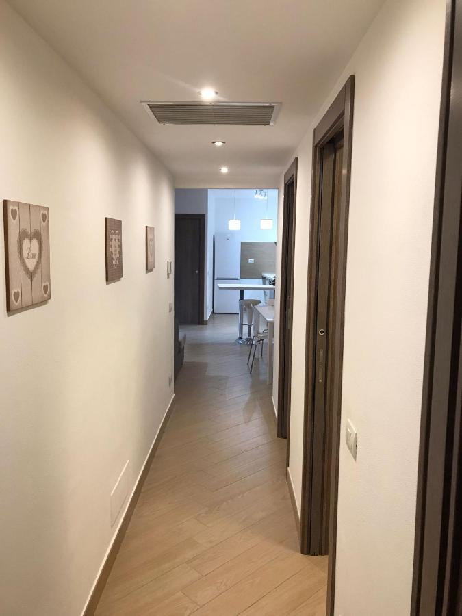 Comecasa Modern Apartment In Historical Centre Asti Luaran gambar