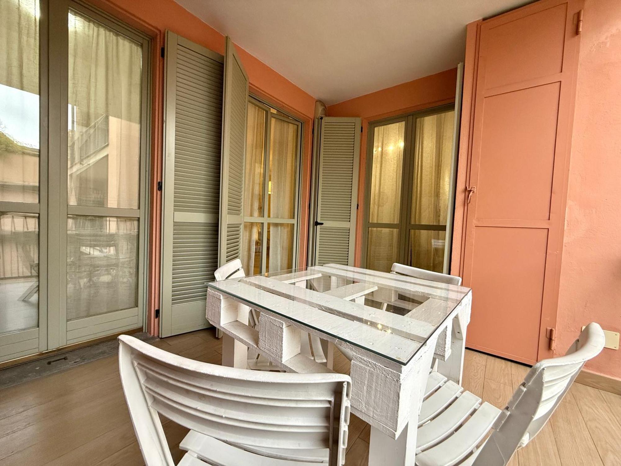 Comecasa Modern Apartment In Historical Centre Asti Luaran gambar